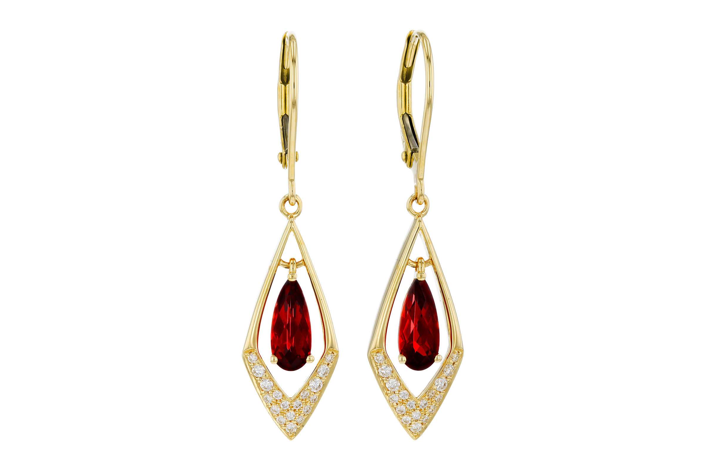 B330-65749: EARR 1.13 TW GARNET 1.28 TGW