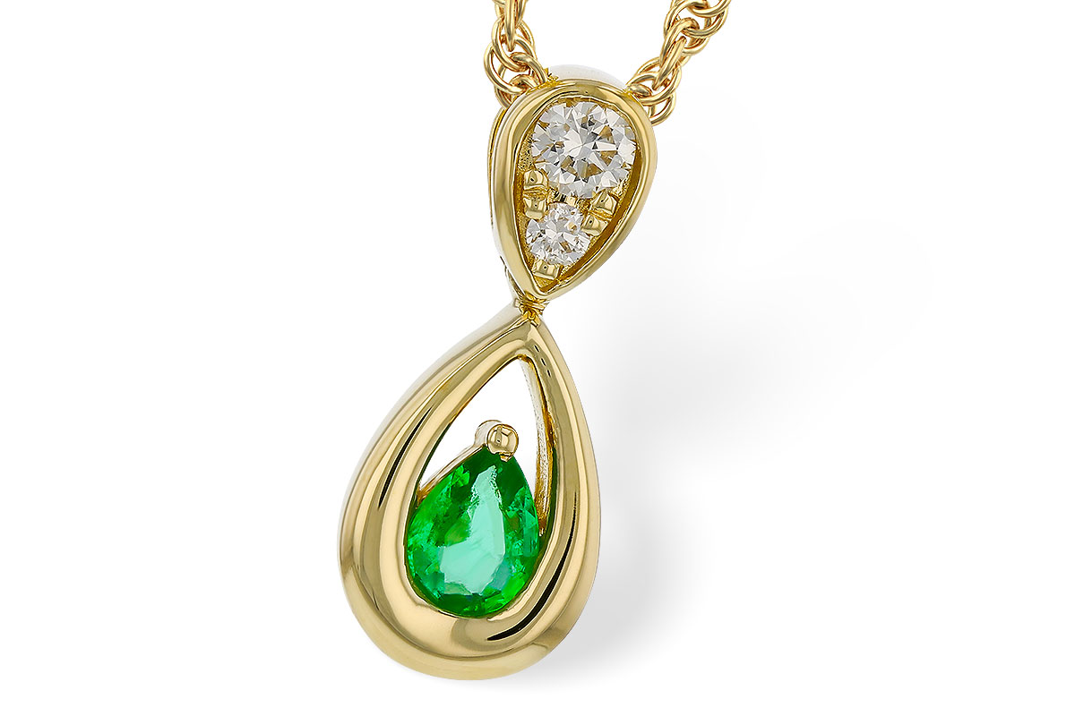 D329-76686: NECKLACE .10 EMERALD .16 TGW (4x3 EMER)