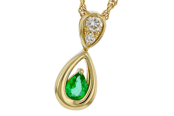 D329-76686: NECKLACE .10 EMERALD .16 TGW (4x3 EMER)