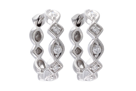 E056-09367: EARRINGS .22 TW