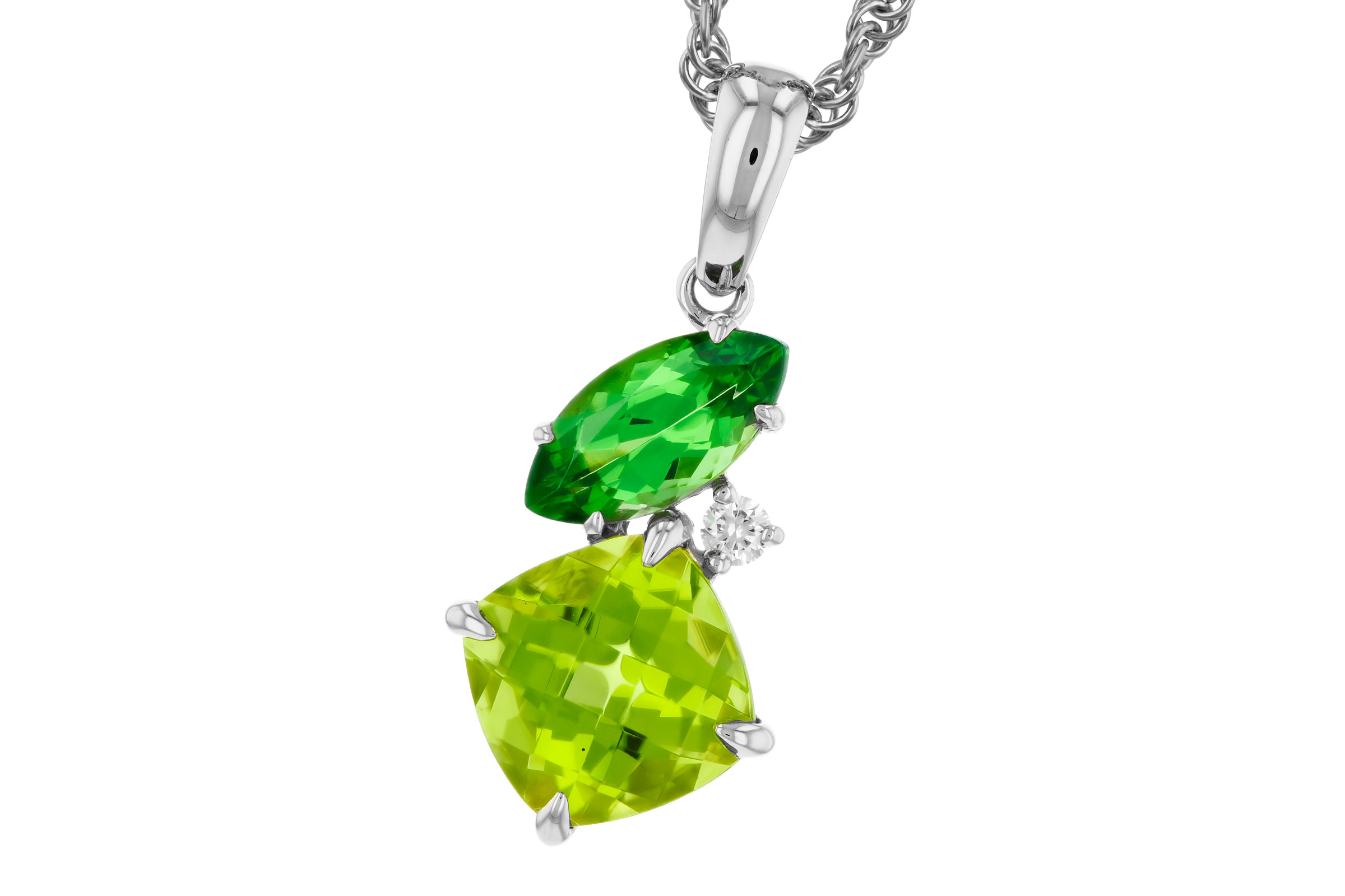 E330-66658: NECKLACE 1.97 TW SEMI-PREC (PER,TSAV) 2.00 TGW
