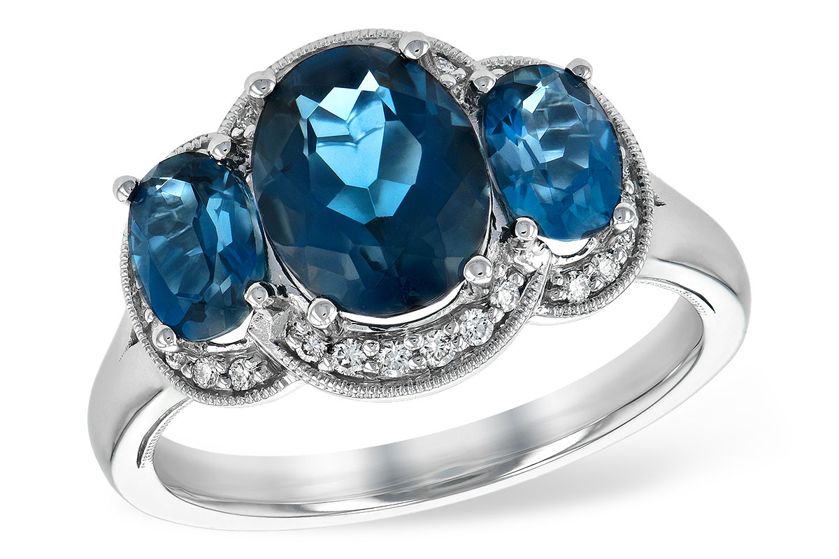 G244-33931: LDS RG 4.20 BLUE TOPAZ 4.33 TGW