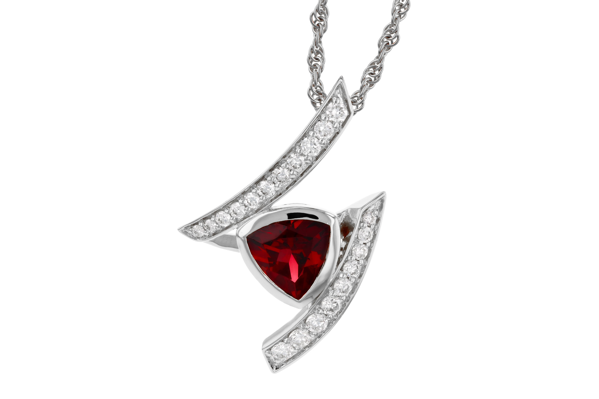 L330-66685: NECKLACE .84 GARNET 1.03 TGW (6MM GAR)